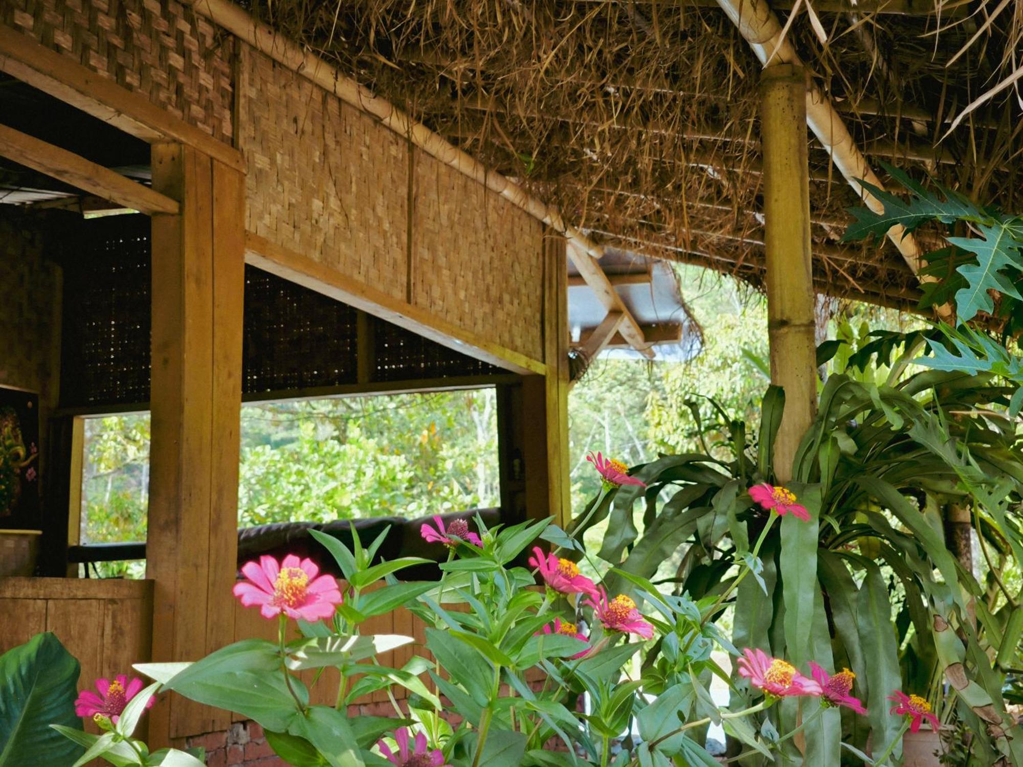 Farmstay Manangel Sindanglaka Exterior photo