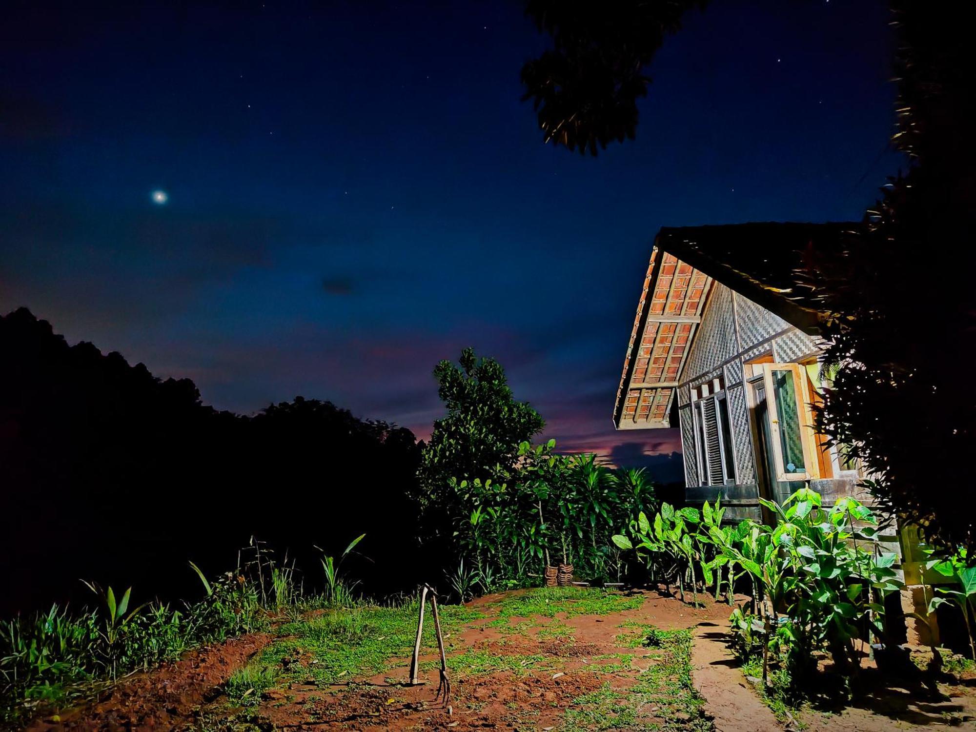 Farmstay Manangel Sindanglaka Exterior photo
